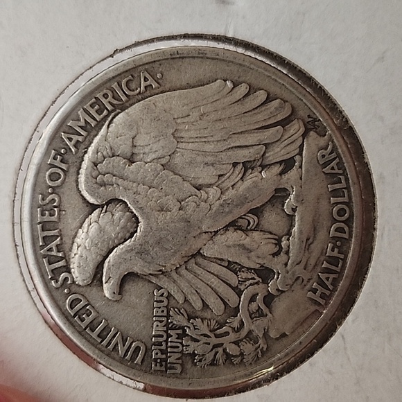 1942 P Walking Liberty Half Dollar - Picture 5 of 6